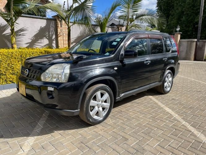 Nissan Xtrail Cars For Sale in Zimbabwe Under 1 000, 5000, 4 000